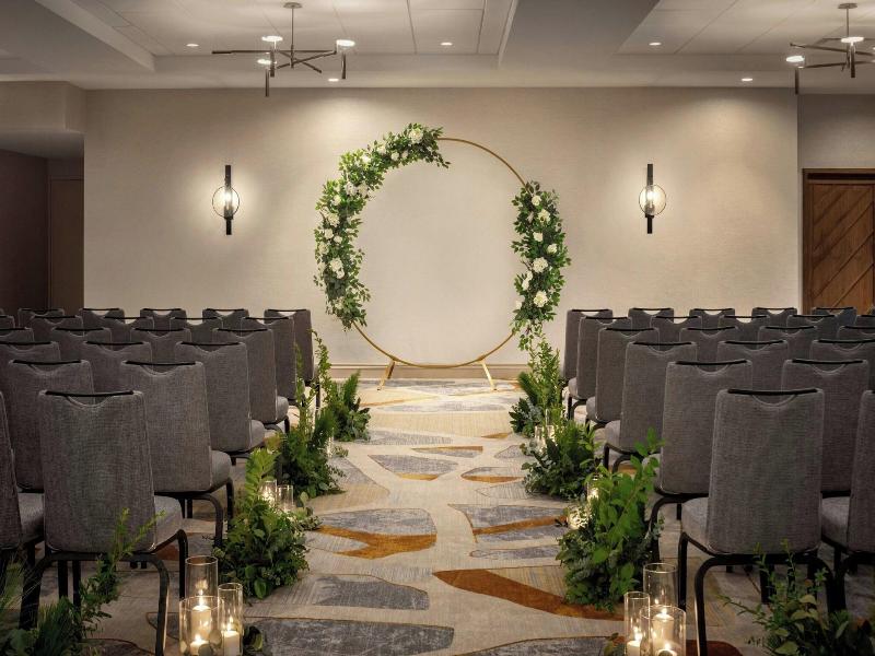 Sheraton Madison Hotel image