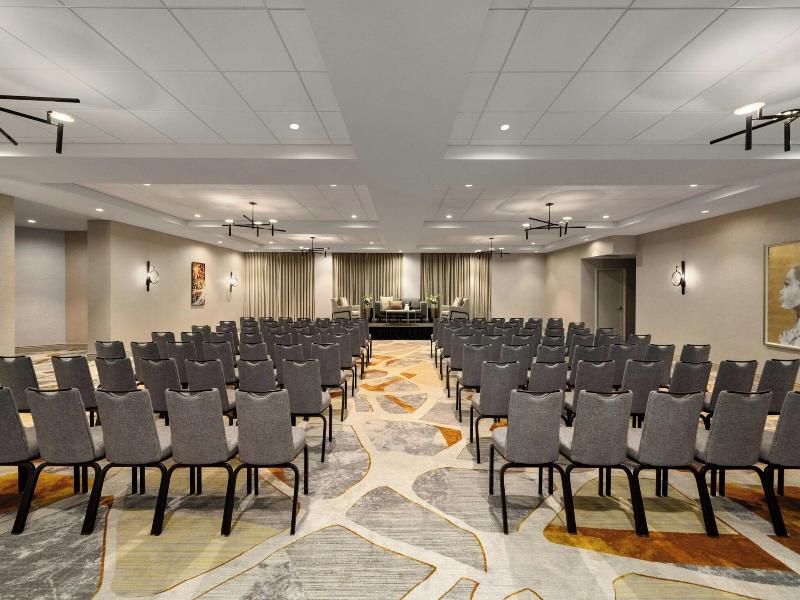 Sheraton Madison Hotel image