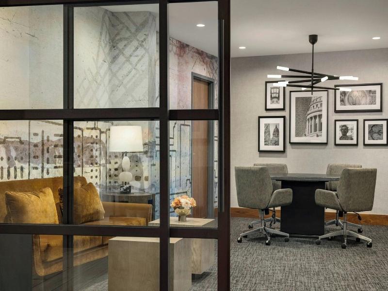 Sheraton Madison Hotel image