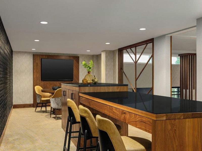 Sheraton Madison Hotel image