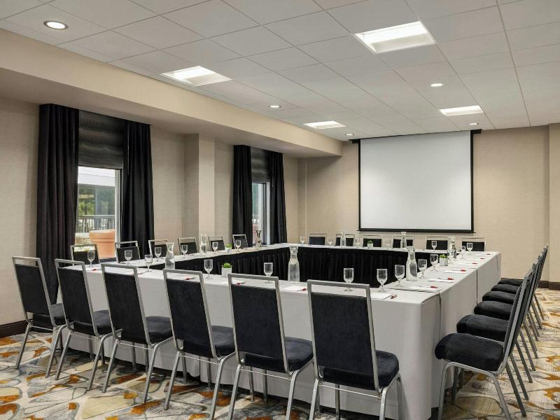 Sheraton Madison Hotel image