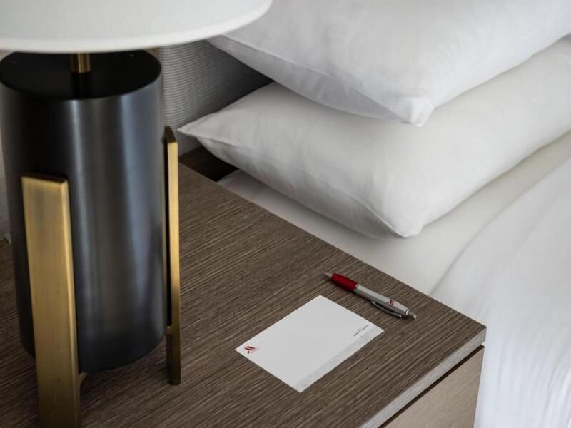 Sheraton Madison Hotel image