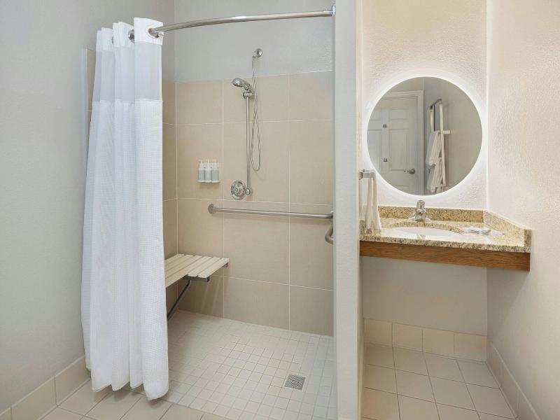 TownePlace Suites Orlando East/UCF image