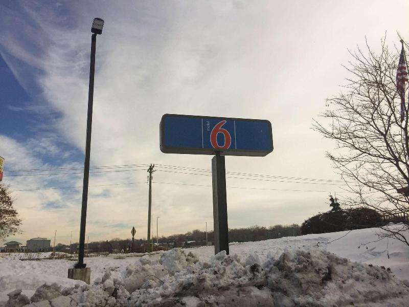 Norwood Inn & Suites