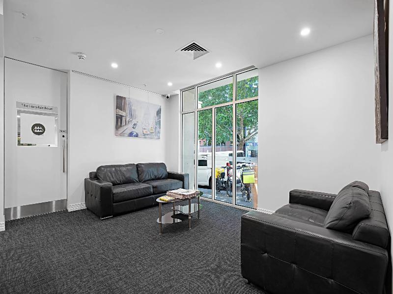 Comfort Hotel Melbourne Central image