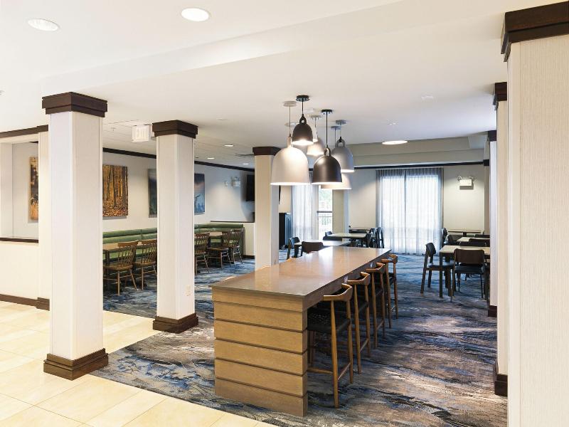 Fairfield Inn & Suites By Marriott Milwaukee Airpo image