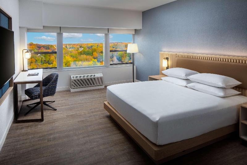 Hyatt Regency Morristown New Jersey at HQs Plaza image
