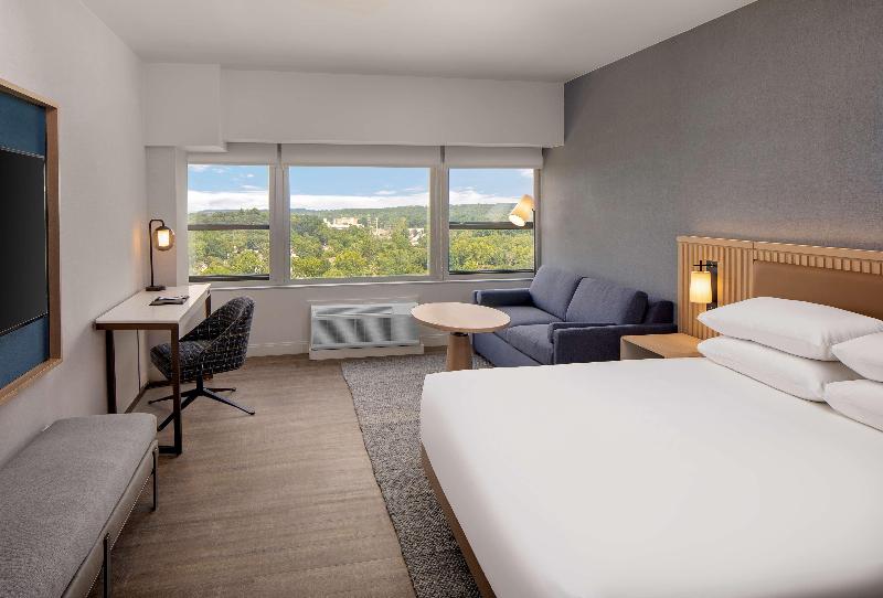 Hyatt Regency Morristown New Jersey at HQs Plaza image