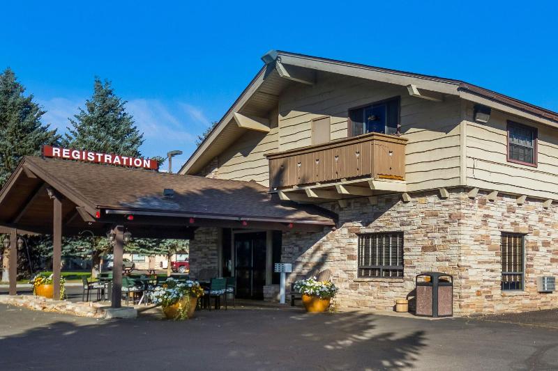 The Inn at Tomichi Village image