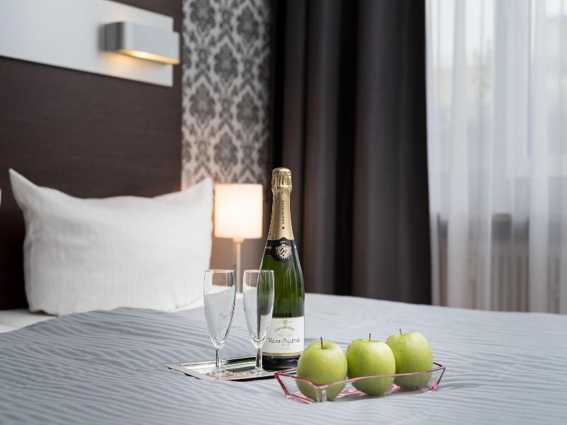 Hotel Munich Inn Design Hotel image
