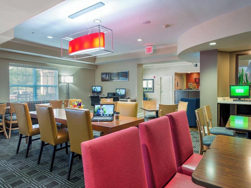 TownePlace Suites Baltimore BWI Airport image