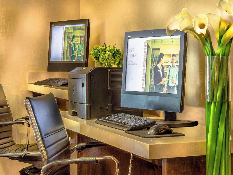 TownePlace Suites Baltimore BWI Airport image