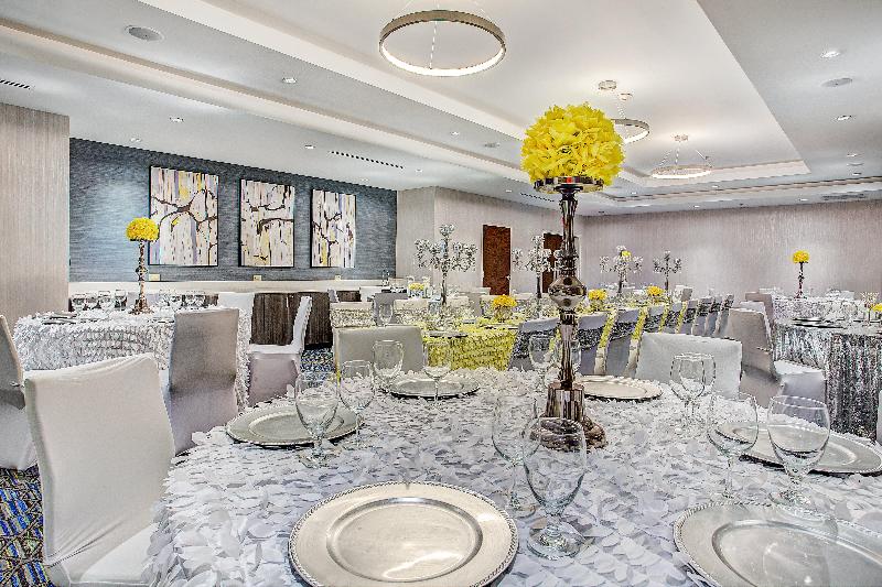 Holiday Inn Express & Suites Covington By IHG image