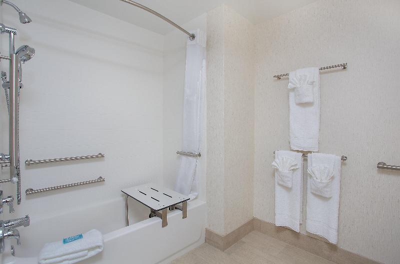 Holiday Inn Express & Suites Covington By IHG image