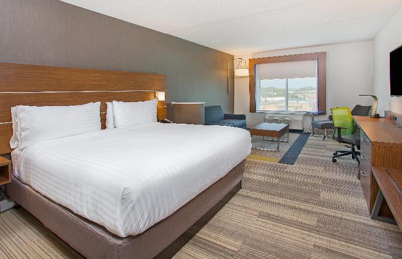 Holiday Inn Express & Suites Covington By IHG image
