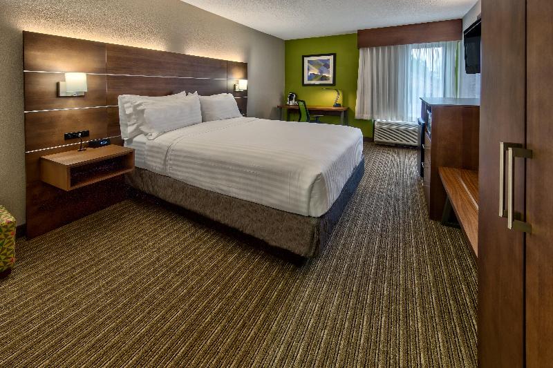 Holiday Inn Express Memphis Medical Center Midtown photo 19