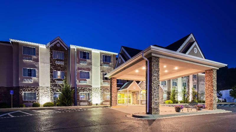 SureStay Plus Hotel by Best Western Buckhannon image