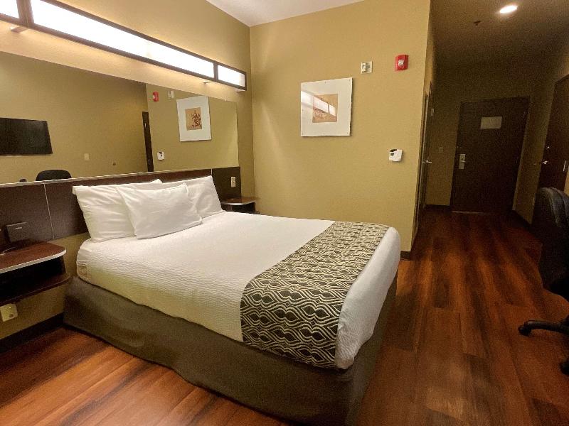 SureStay Plus Hotel by Best Western Buckhannon image