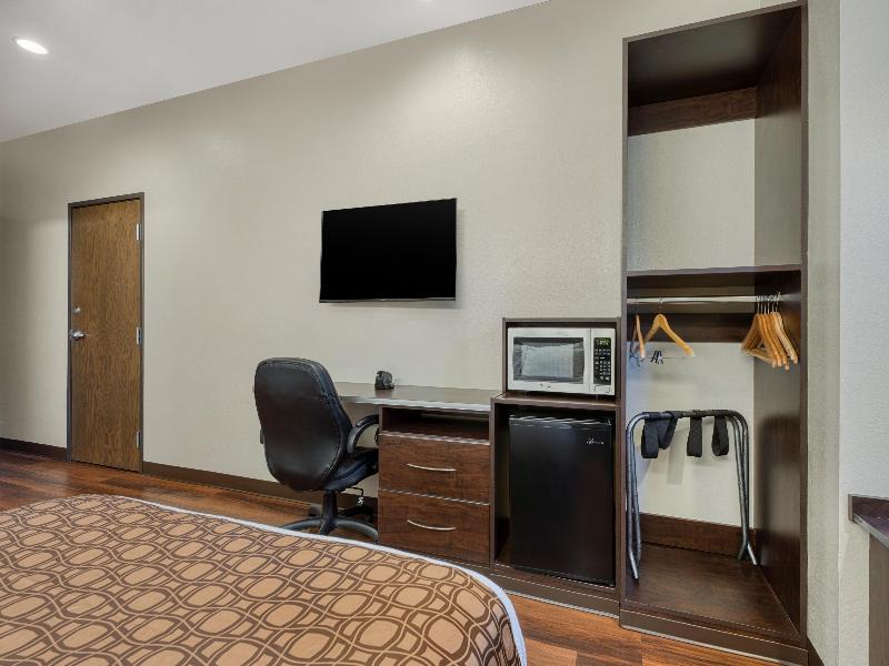 SureStay Plus Hotel by Best Western Buckhannon image