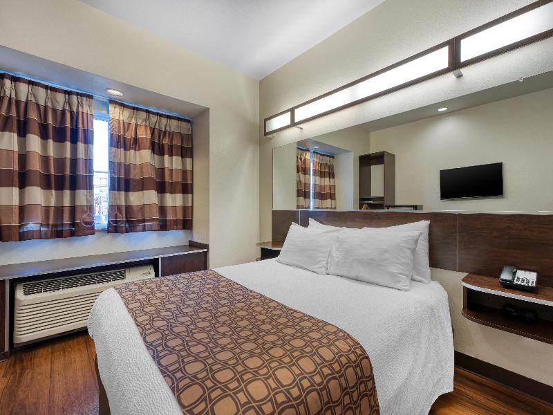 SureStay Plus Hotel by Best Western Buckhannon image