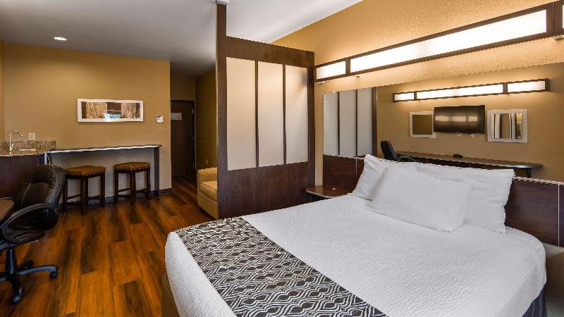 SureStay Plus Hotel by Best Western Buckhannon image