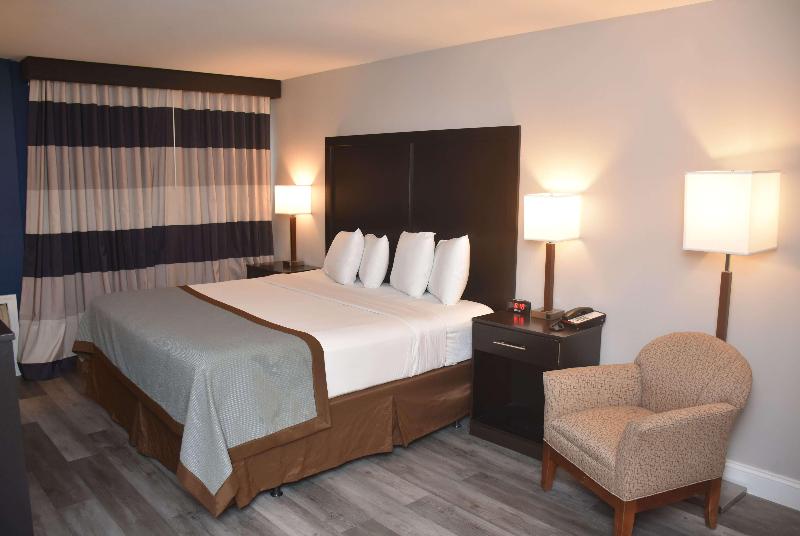 Ramada by Wyndham Vineland Millville Area image