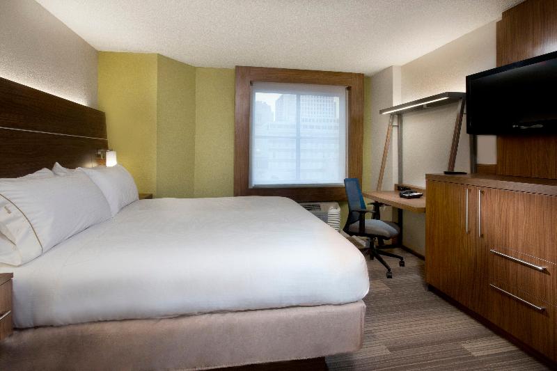 Holiday Inn Express New Orleans Downtown image