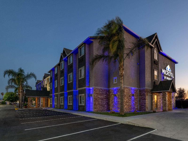 Microtel Inn & Suites By Wyndham Tracy image