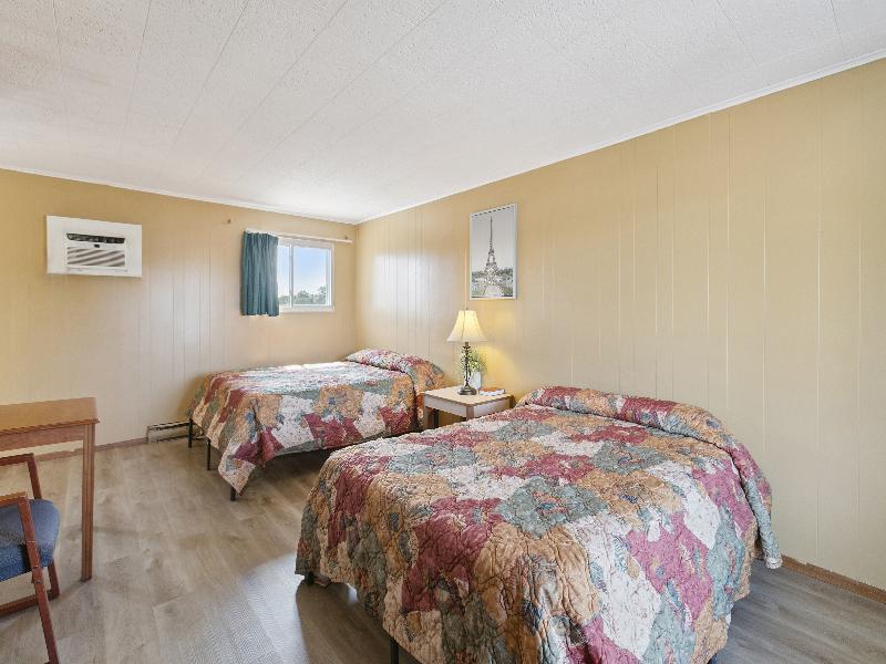 Curry’s Motel by OYO Saginaw MI image