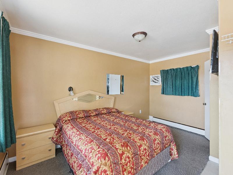 Curry’s Motel by OYO Saginaw MI image
