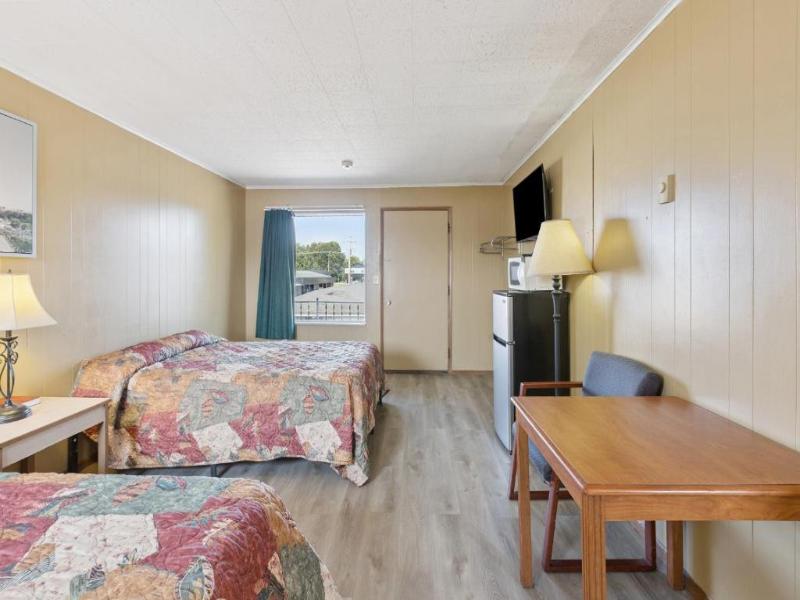 Curry’s Motel by OYO Saginaw MI image