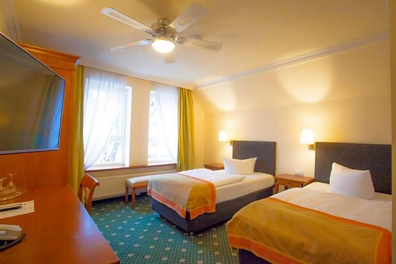 Stadthotel Herzog Ludwig image