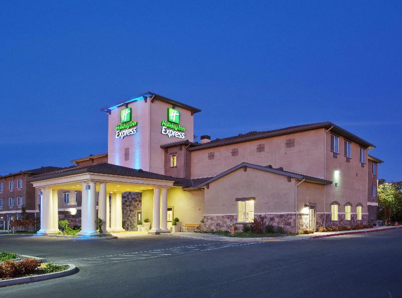 Holiday Inn Express Lodi