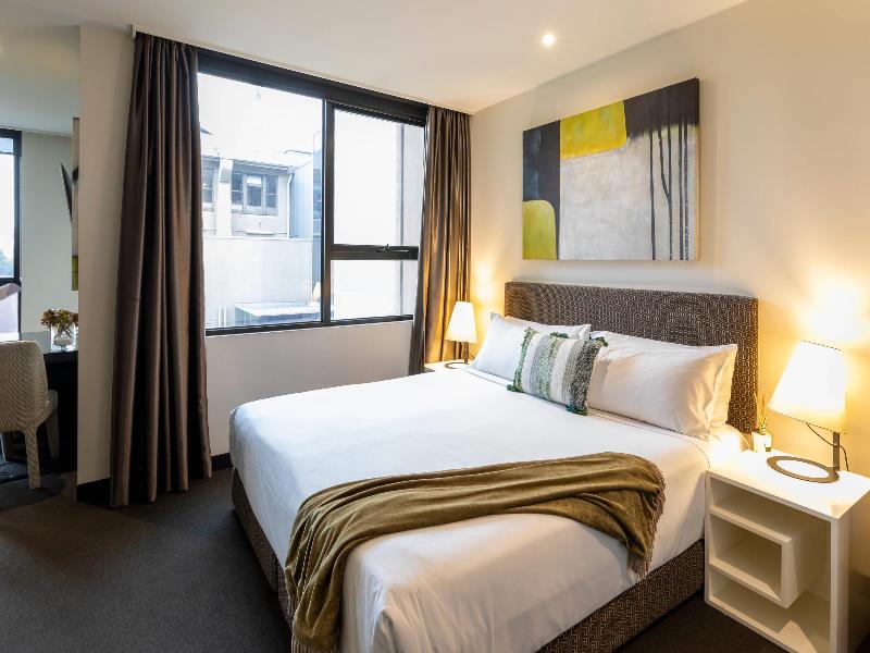 MainStay Suites Hawthorn image