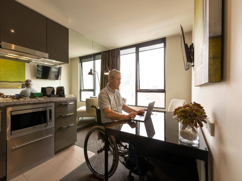 MainStay Suites Hawthorn image