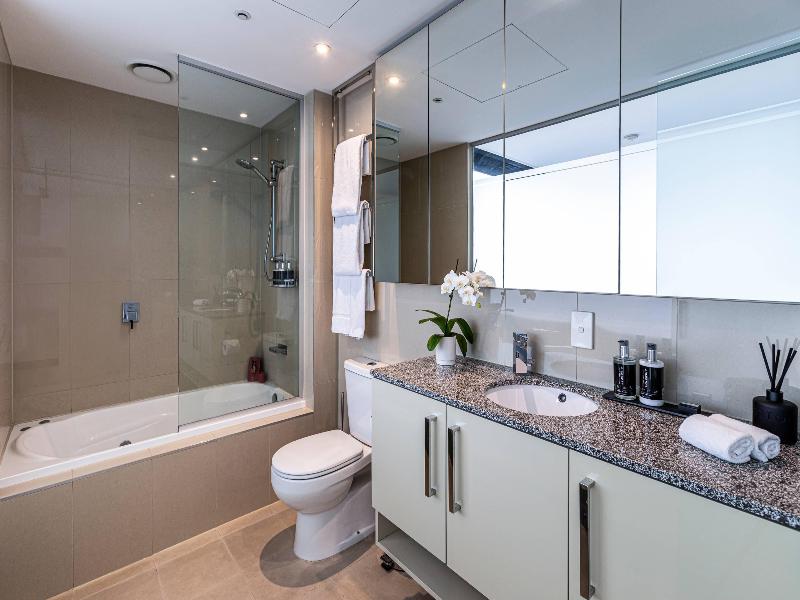 MainStay Suites Hawthorn image