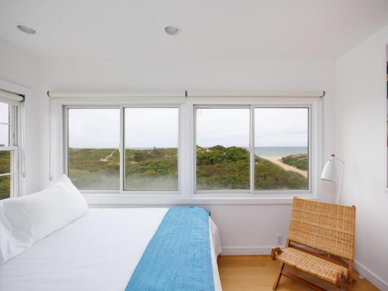 Hero Beach Club image
