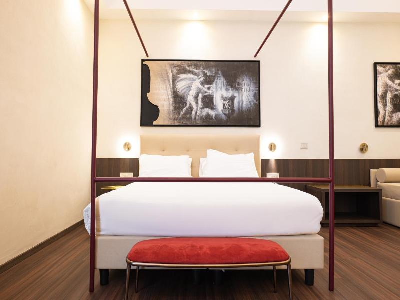 Hotel Vittoria image