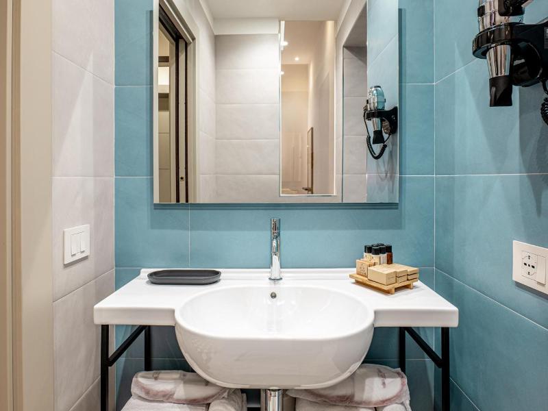 Hotel Vittoria image