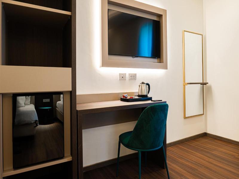 Hotel Vittoria image