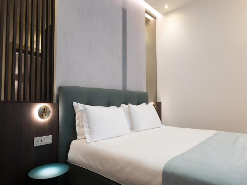 Hotel Vittoria image