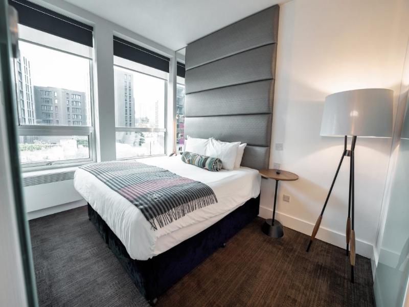 Sandman Signature Hotel Newcastle image