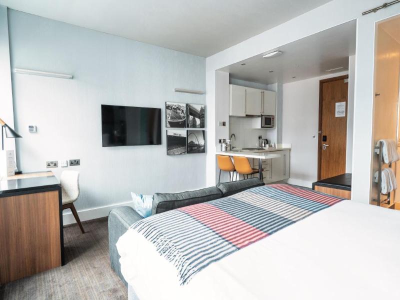 Sandman Signature Hotel Newcastle image