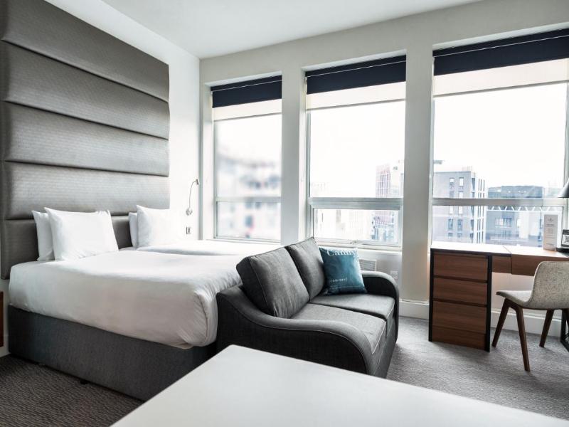 Sandman Signature Hotel Newcastle image