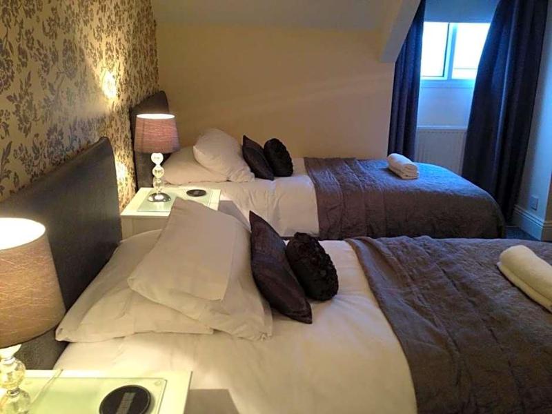 Elmswood Guest House image