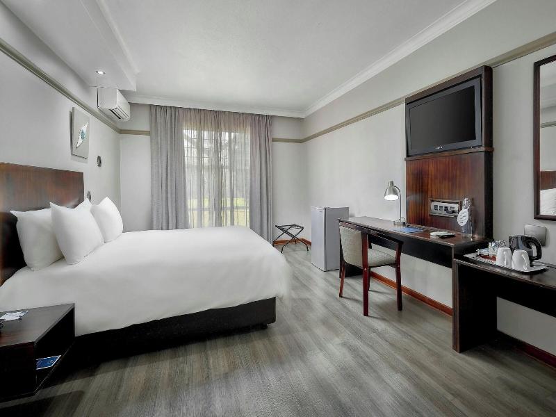 Protea Hotel By Marriott Klerksdorp image