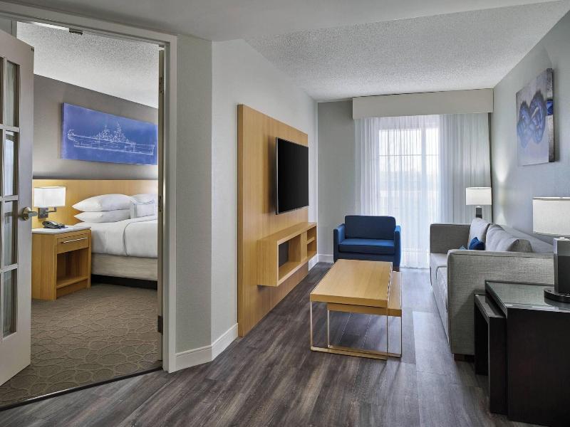 Delta Hotels Norfolk Airport image