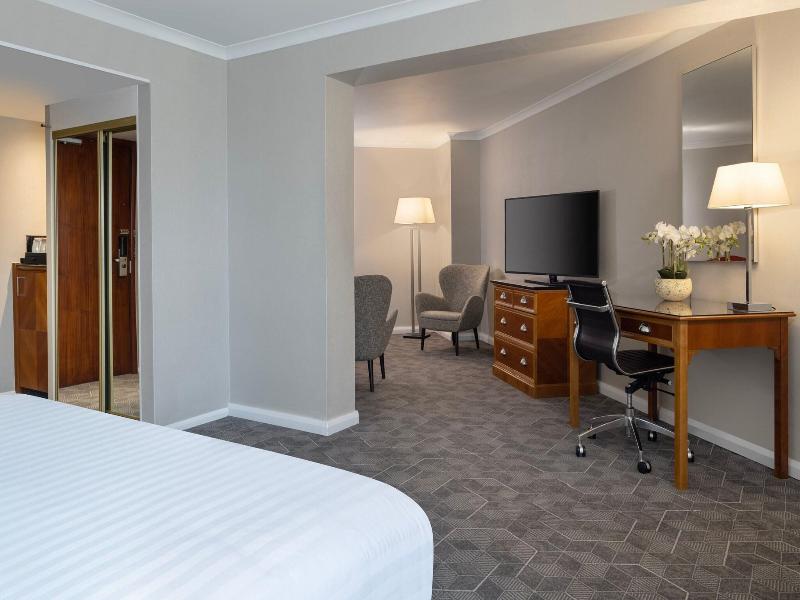 Delta Hotels By Marriott Northampton image