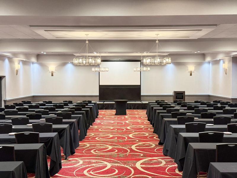 Crowne Plaza Newark Airport
