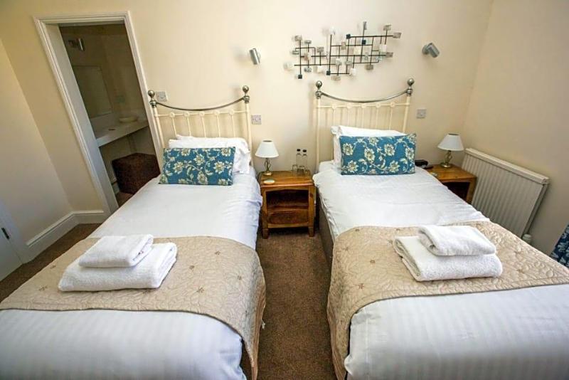 The Red Lion Hotel - Inn image